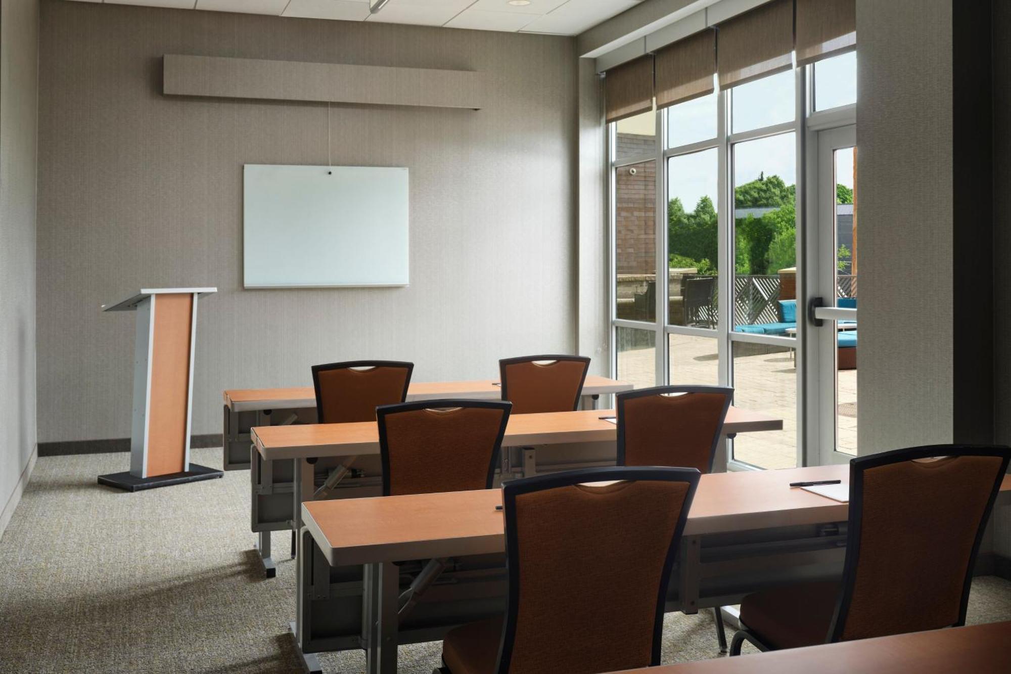 Springhill Suites By Marriott Pittsburgh Mt. Lebanon Exteriör bild
